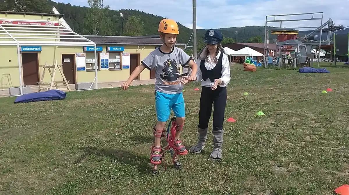 Skákací boty