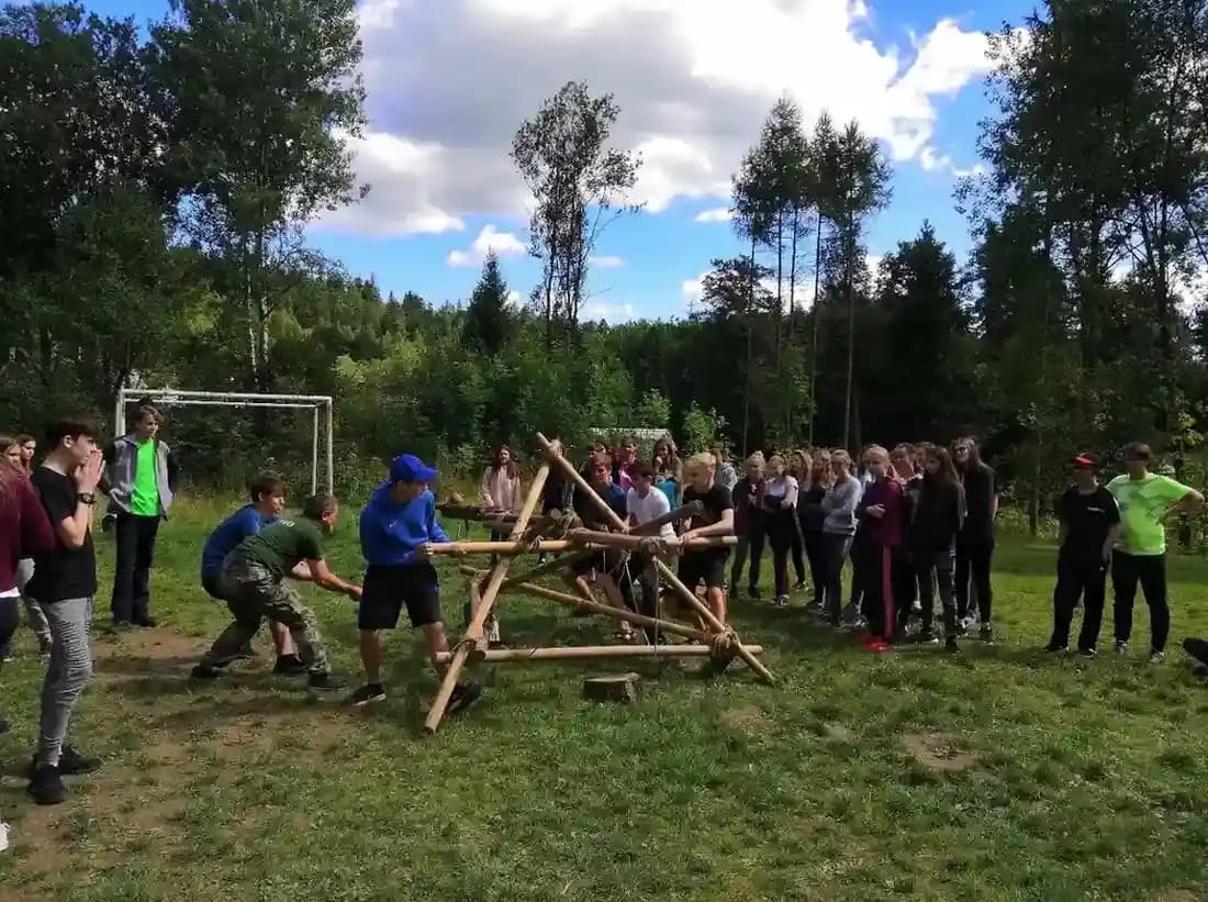 Vázané stavby